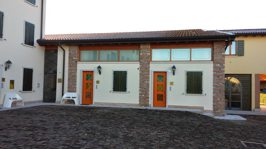 Relais Corte Pontigliardo Colà Esterno foto