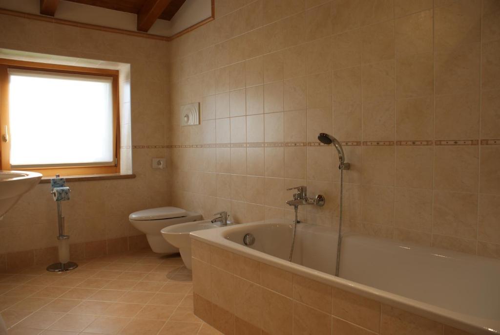 Relais Corte Pontigliardo Colà Esterno foto