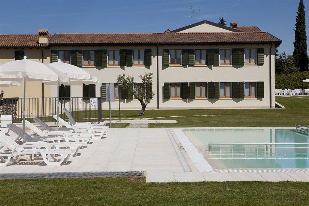 Relais Corte Pontigliardo Colà Esterno foto