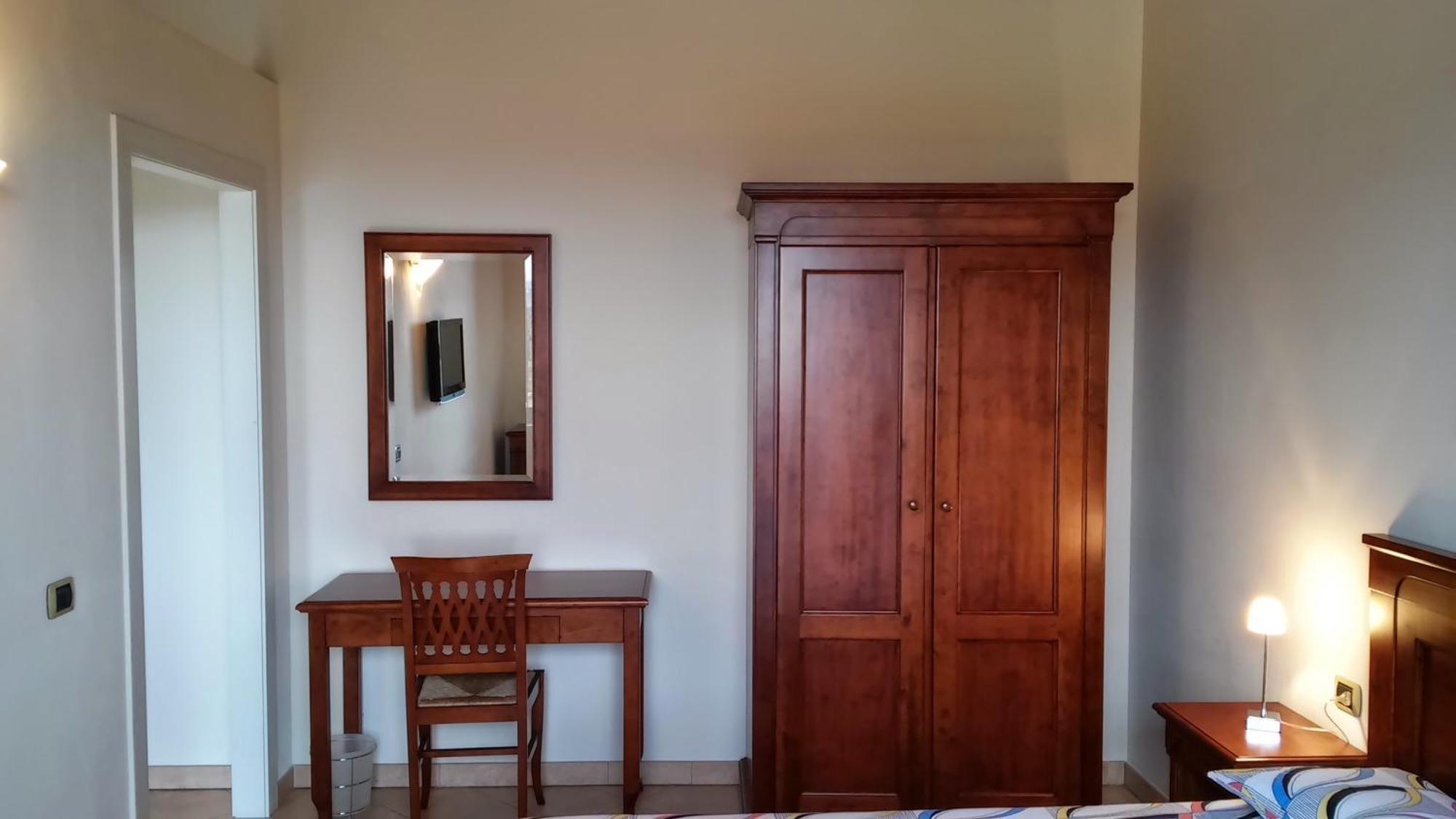 Relais Corte Pontigliardo Colà Camera foto